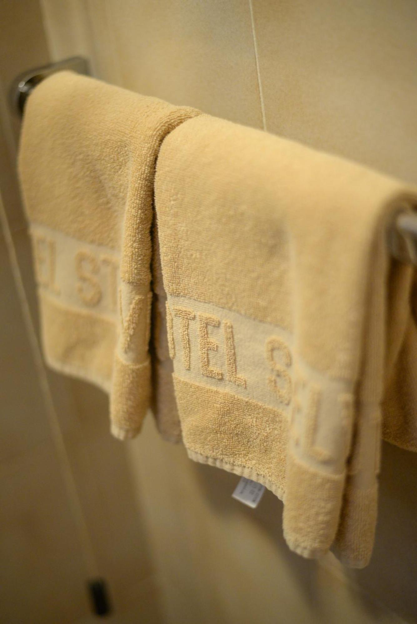 Hotel Stelvio วาเรเซ ภายนอก รูปภาพ